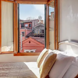 Nikki House Apartment Venice